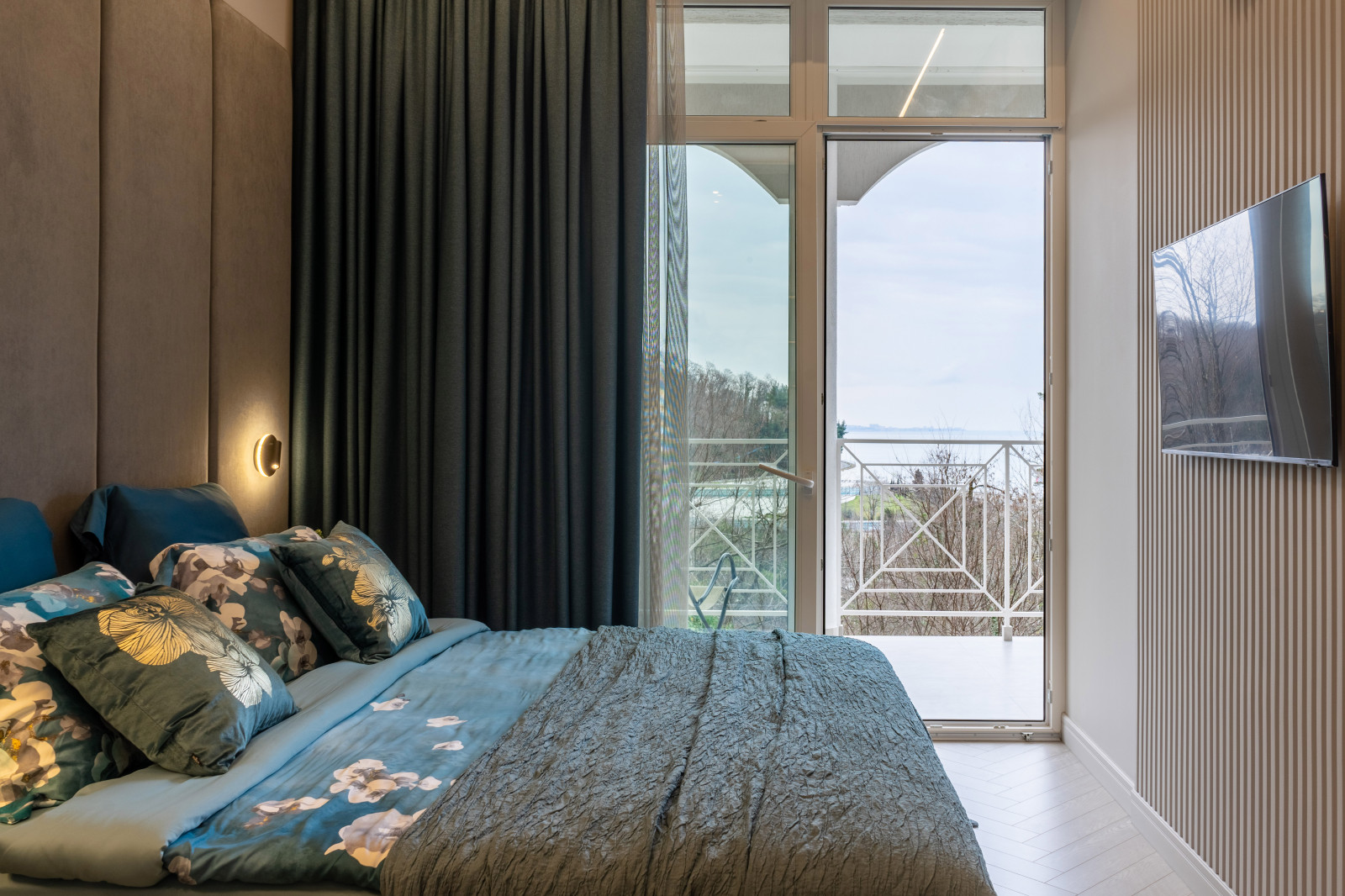 Квартира с современным ремонтом в Сочи