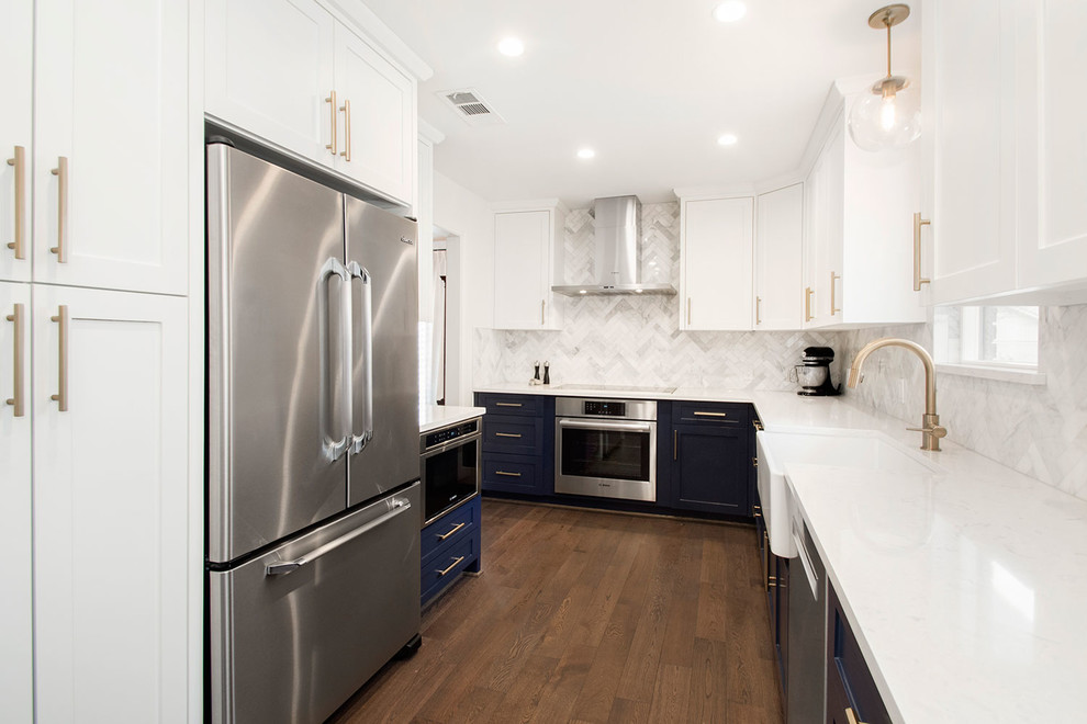 Example of a transitional kitchen design in DC Metro