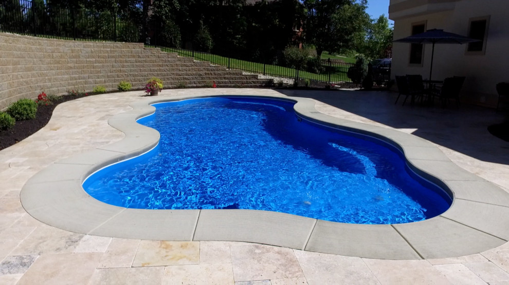 Wellspring Fiberglass Pool - Greendale, Indiana - Modern - Pool ...