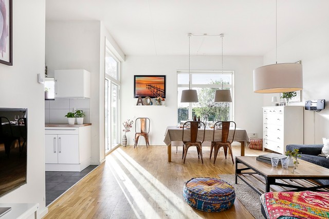 Objektsbilder scandinavian-family-room