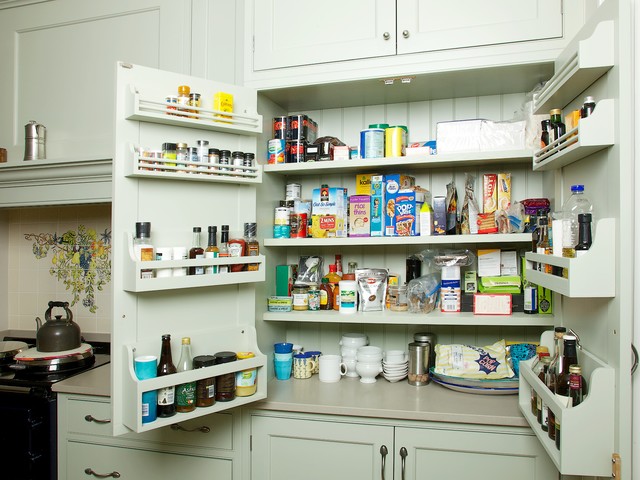 12 traditional-kitchen