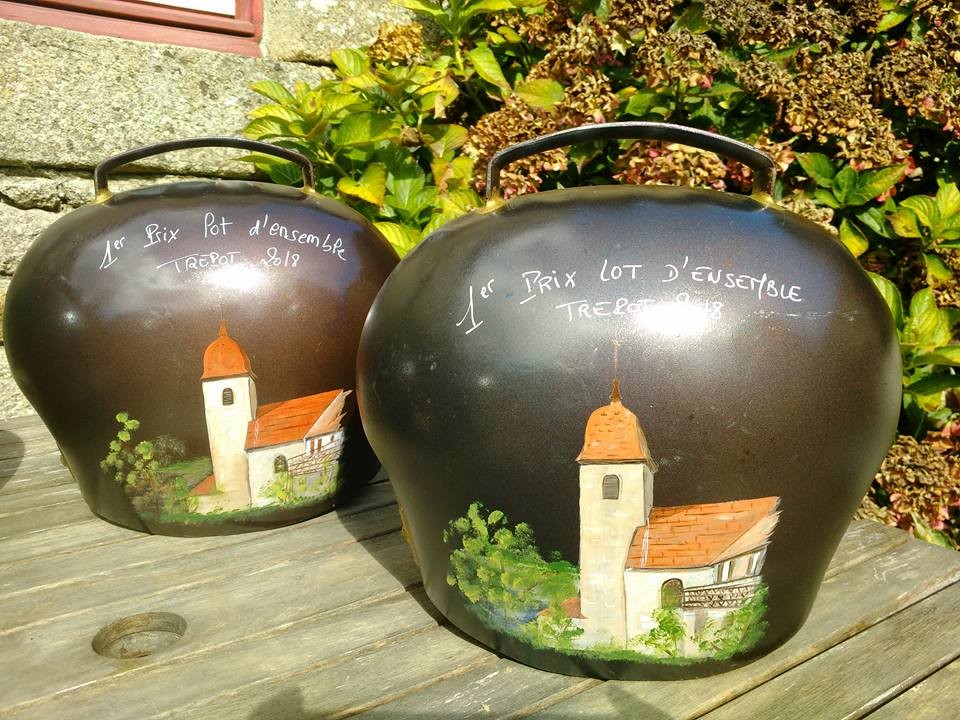 DECORATION DES CLOCHES DU COMICE AGRICOLE D'ORNANS