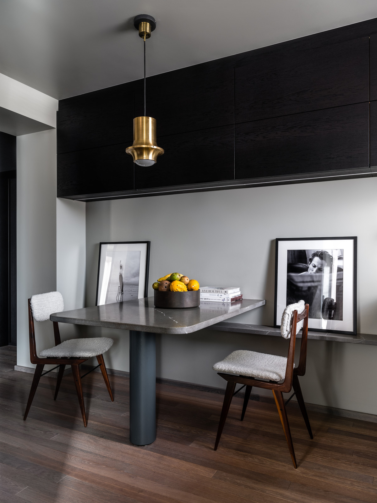 ПОЛУКРУГЛАЯ КВАРТИРА В ДОМЕ 1933 ГОДА