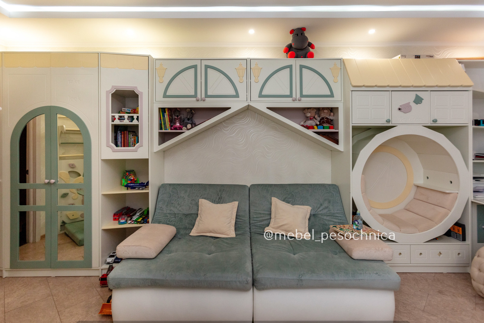 Детская комната в стиле Алиса