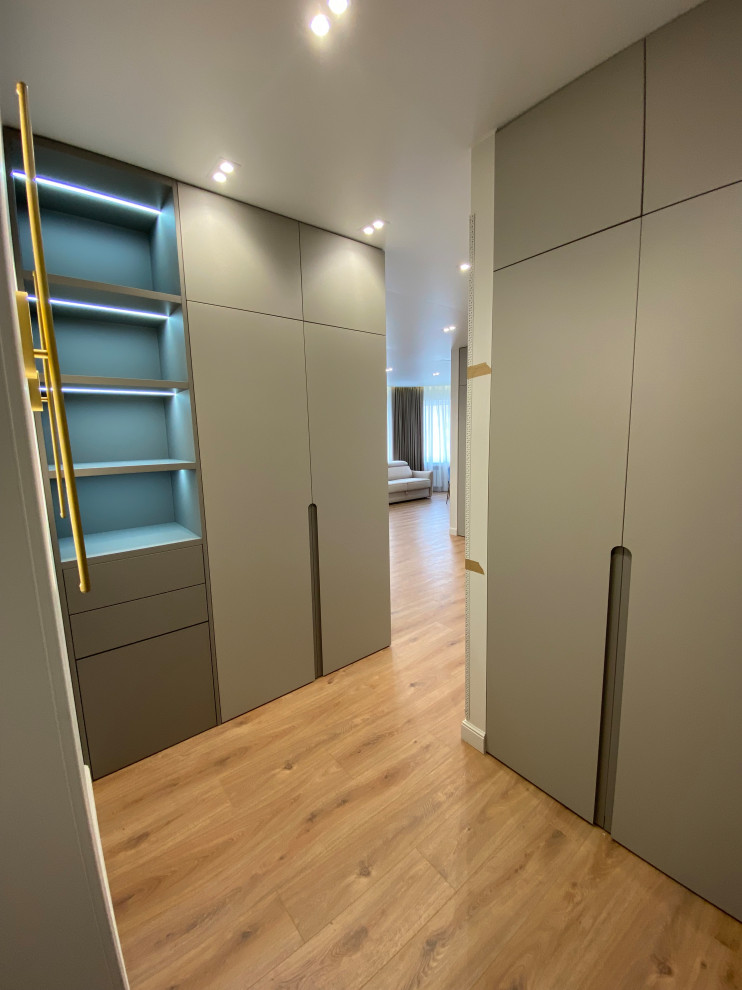 2х комнатная квартира Калинина 38