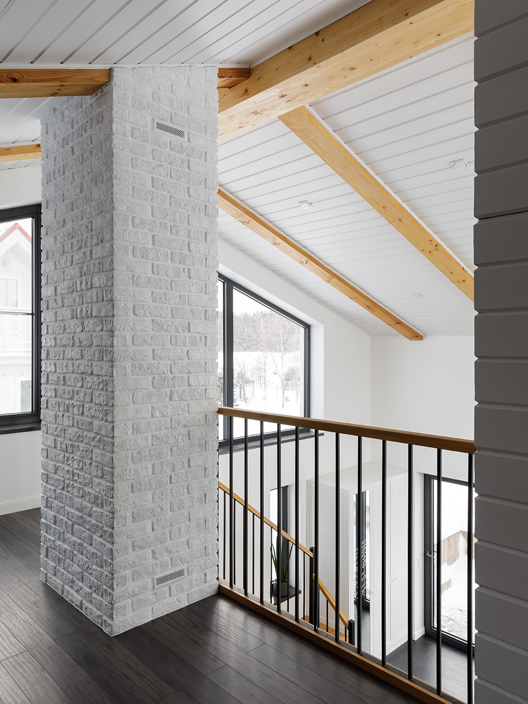 ЗАГОРОДНЫЙ ДОМ В ПОСЕЛКЕ «ОСТРОВ»