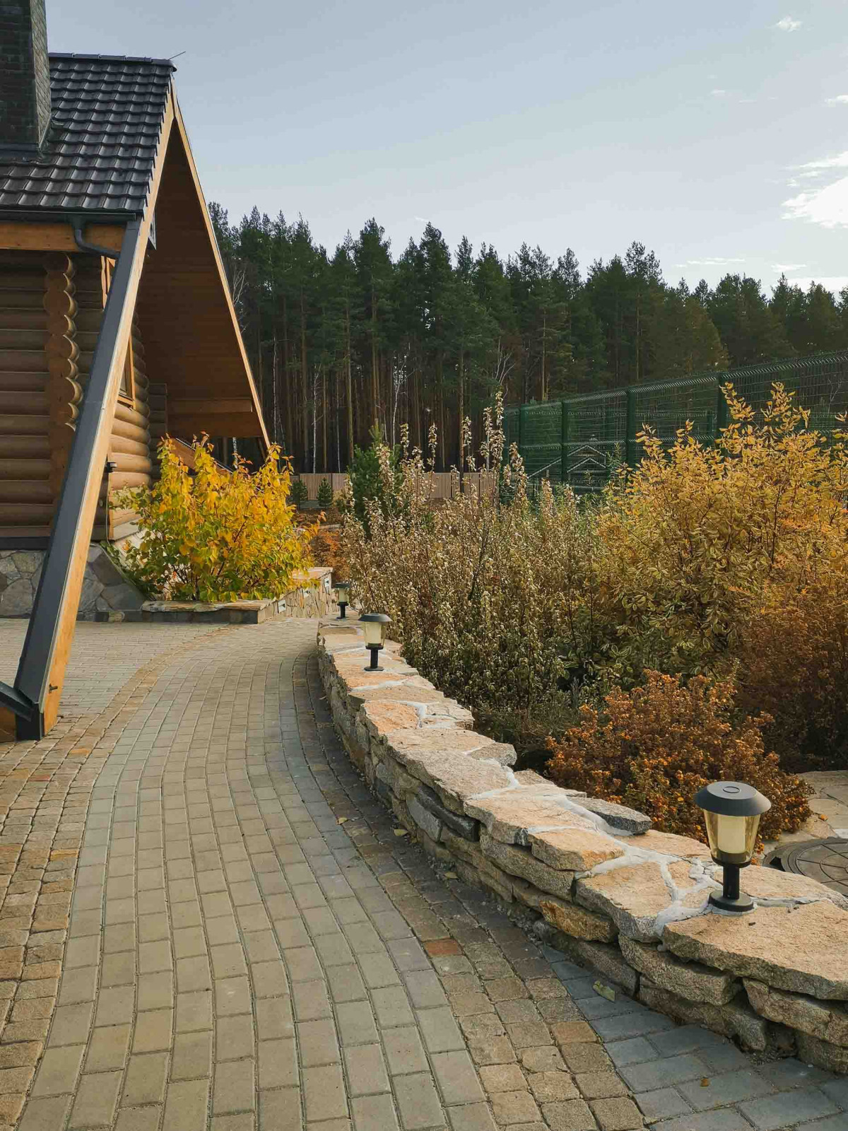 Роскошный сад в Екатеринбурге