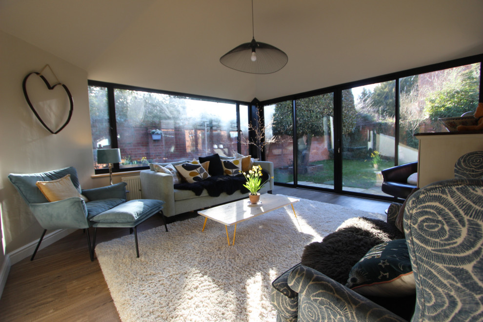 Oxford Contemporary family room