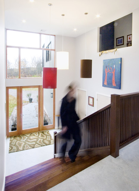 entry modern-entre
