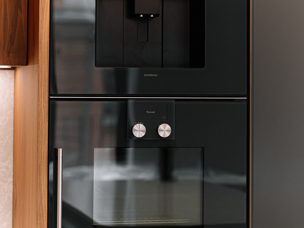 ЖК Knight Bridge - Кухня Glamour от фабрики Old Line