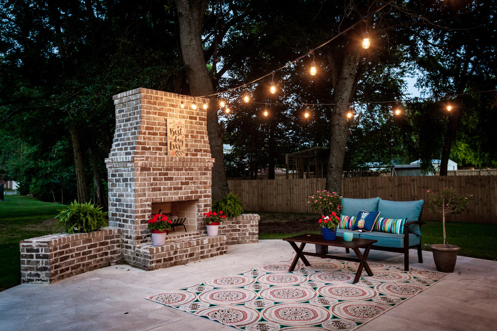 Design ideas for a country patio in Other.