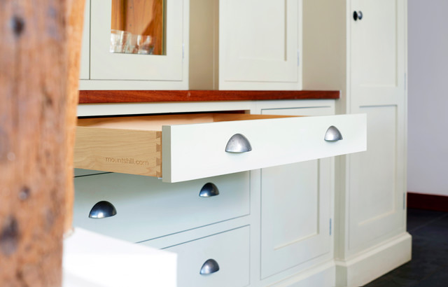 Barn Conversion in Rural Kent traditional-kitchen
