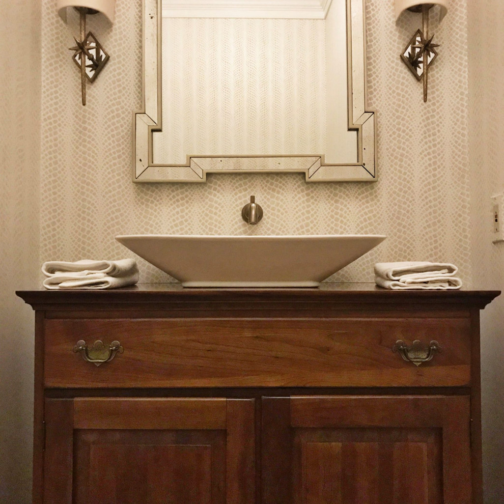 Home design - transitional home design idea
