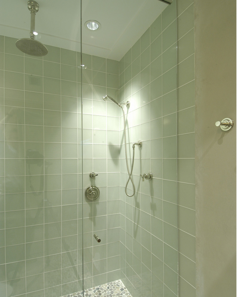 Inspiration for a transitional home design remodel in DC Metro