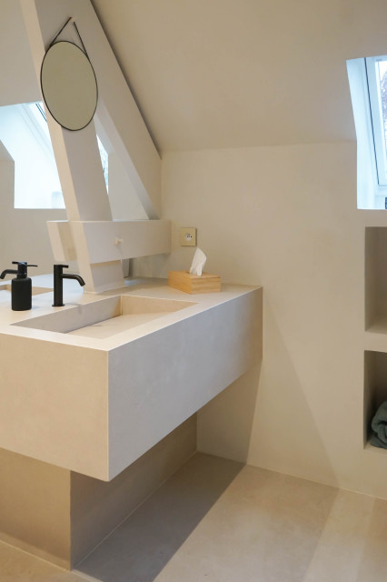 Sources minimalistisch-badezimmer