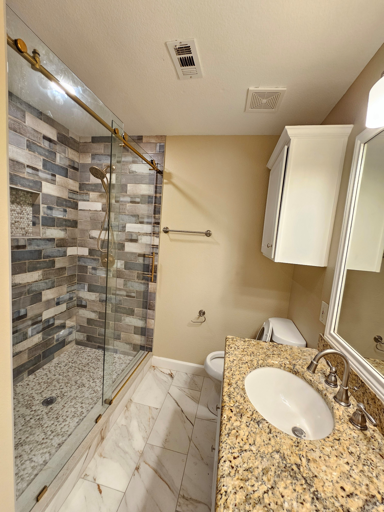 The Colony TX Guest Bathroom Remodeling Don