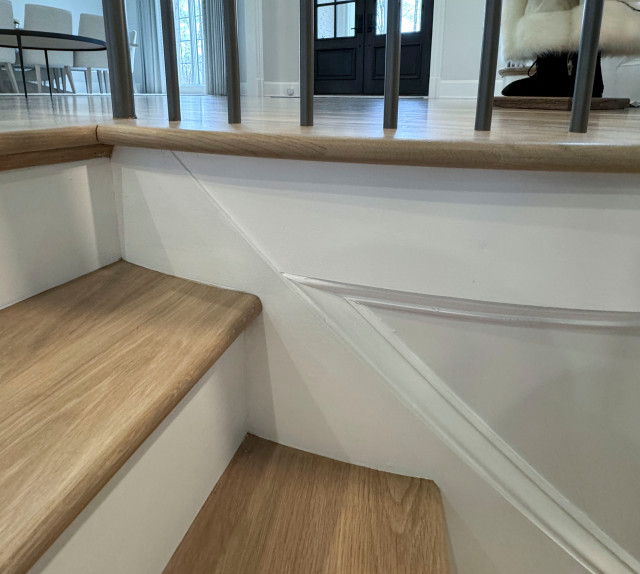 Project #116 | Elegant Curved Staircase klassisch-modern-treppen