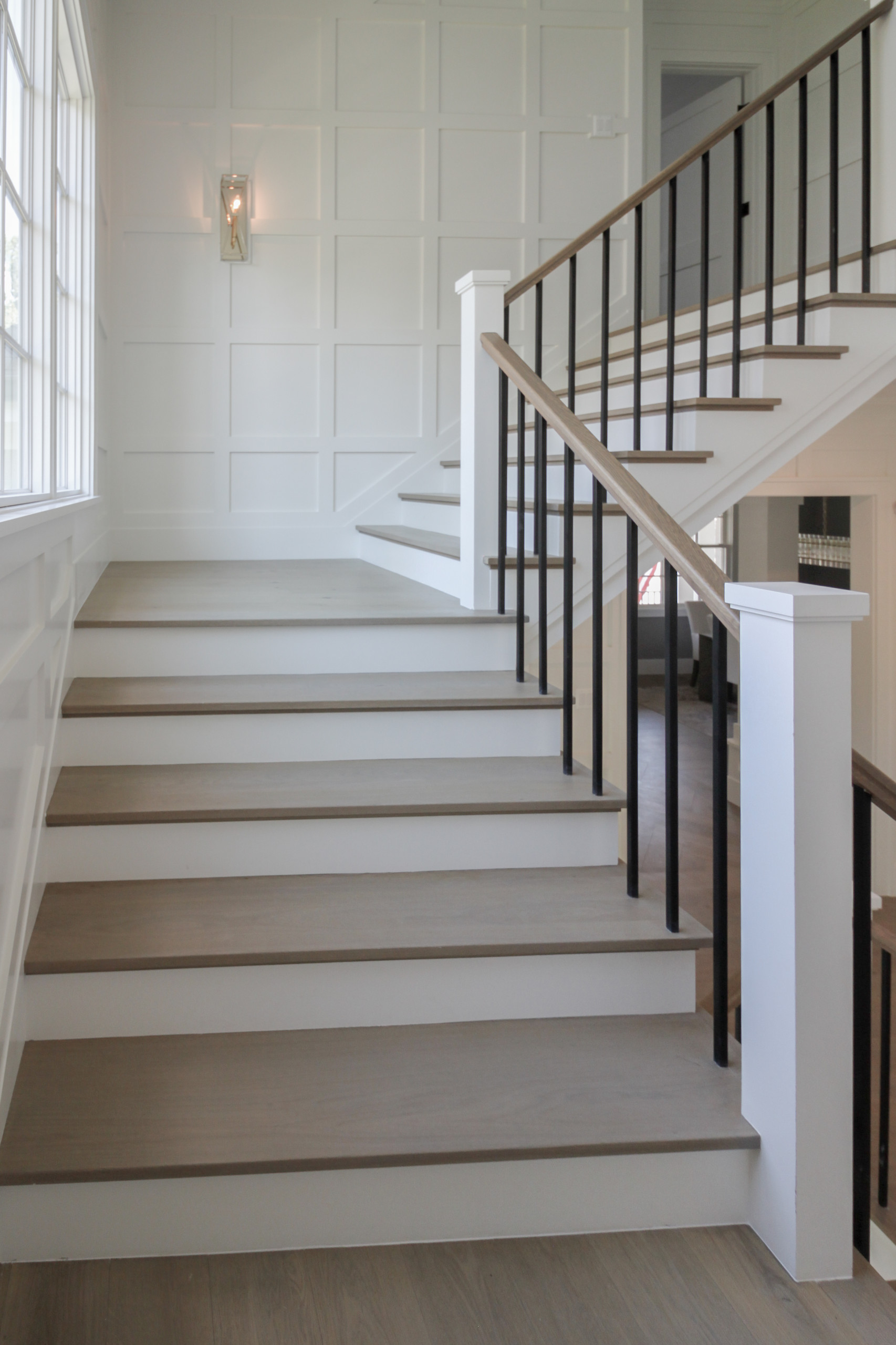 87_Welcoming and Functional Contemporary U-shaped Staircase, Arlington, VA 22207