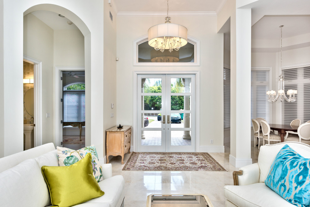 Entryway - entryway idea in Miami