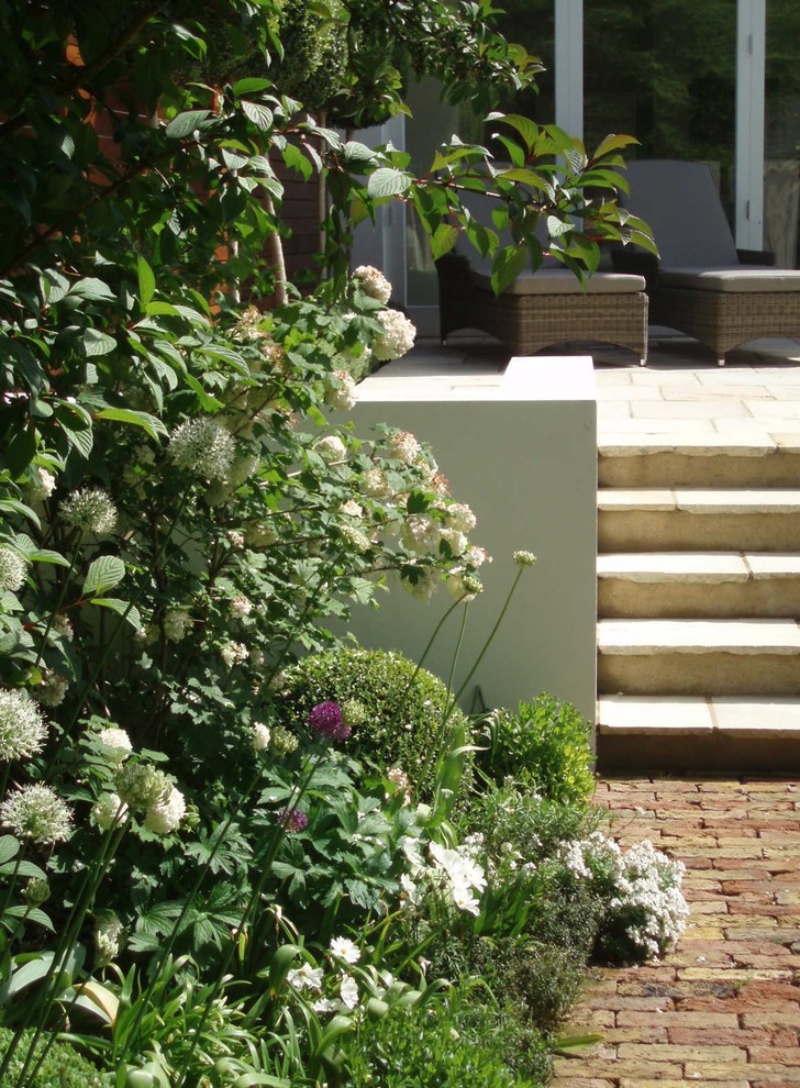 This is an example of a traditional garden in London.