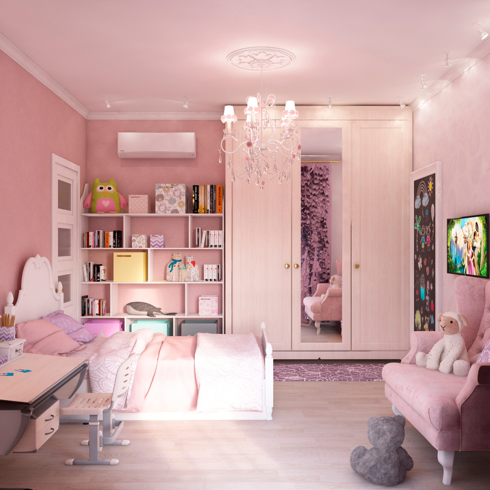 Комнаты в доме с элементами классического стиля