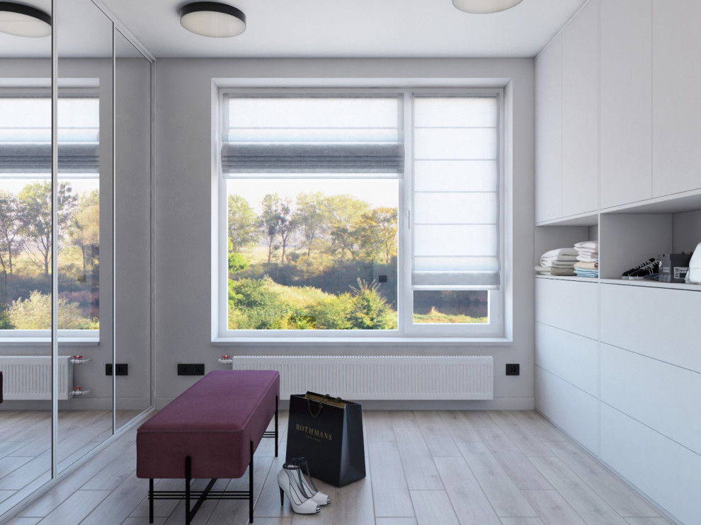 Светлая гардеробная