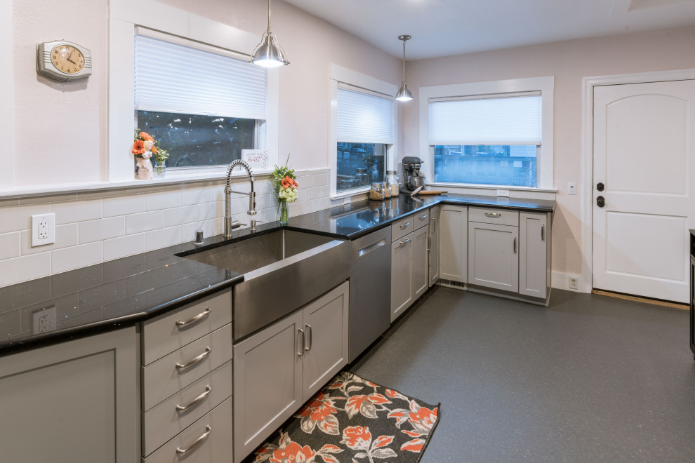 Clinton Kitchen