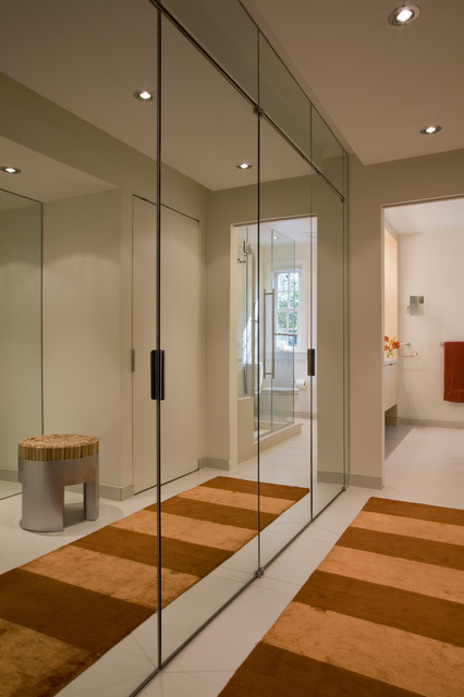 FORMA Design contemporary-foervaring-och-garderob