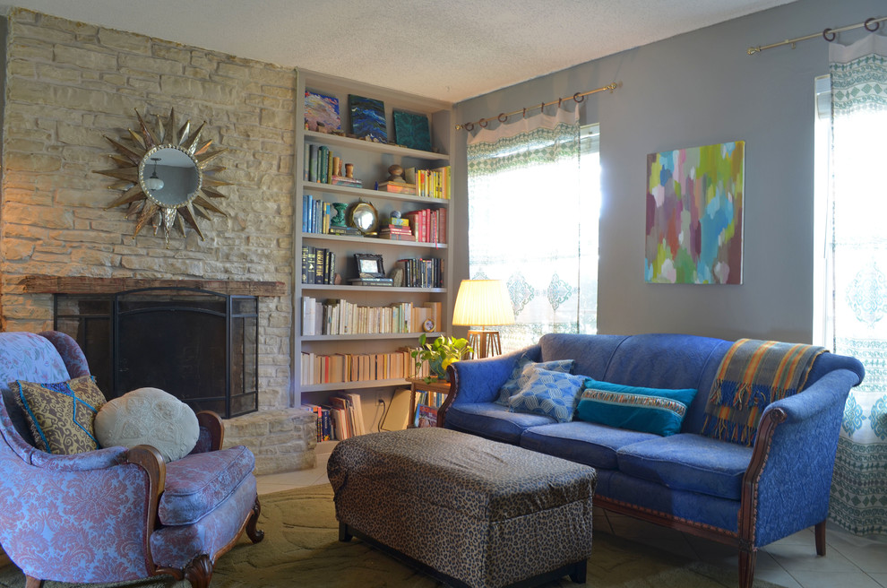 Example of an eclectic living room design in Austin