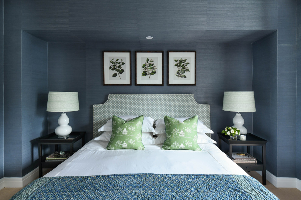 Design ideas for a mid-sized traditional guest bedroom in Sydney with blue walls, carpet and beige floor.
