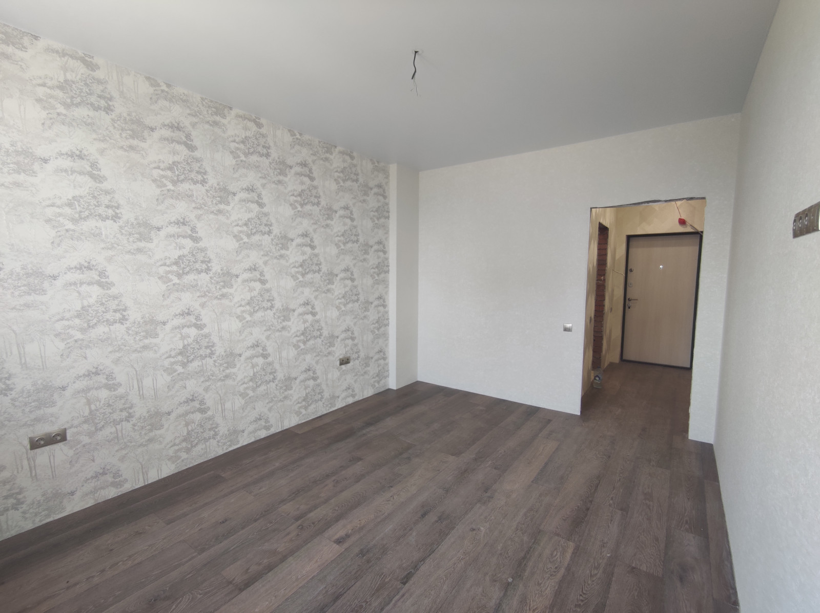 Комната, вид с окна