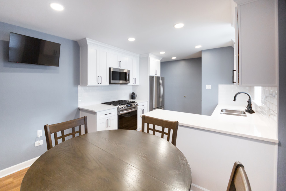 Minimalist kitchen photo in Denver