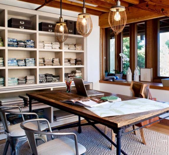 Inspiration for a transitional home office remodel in Chicago