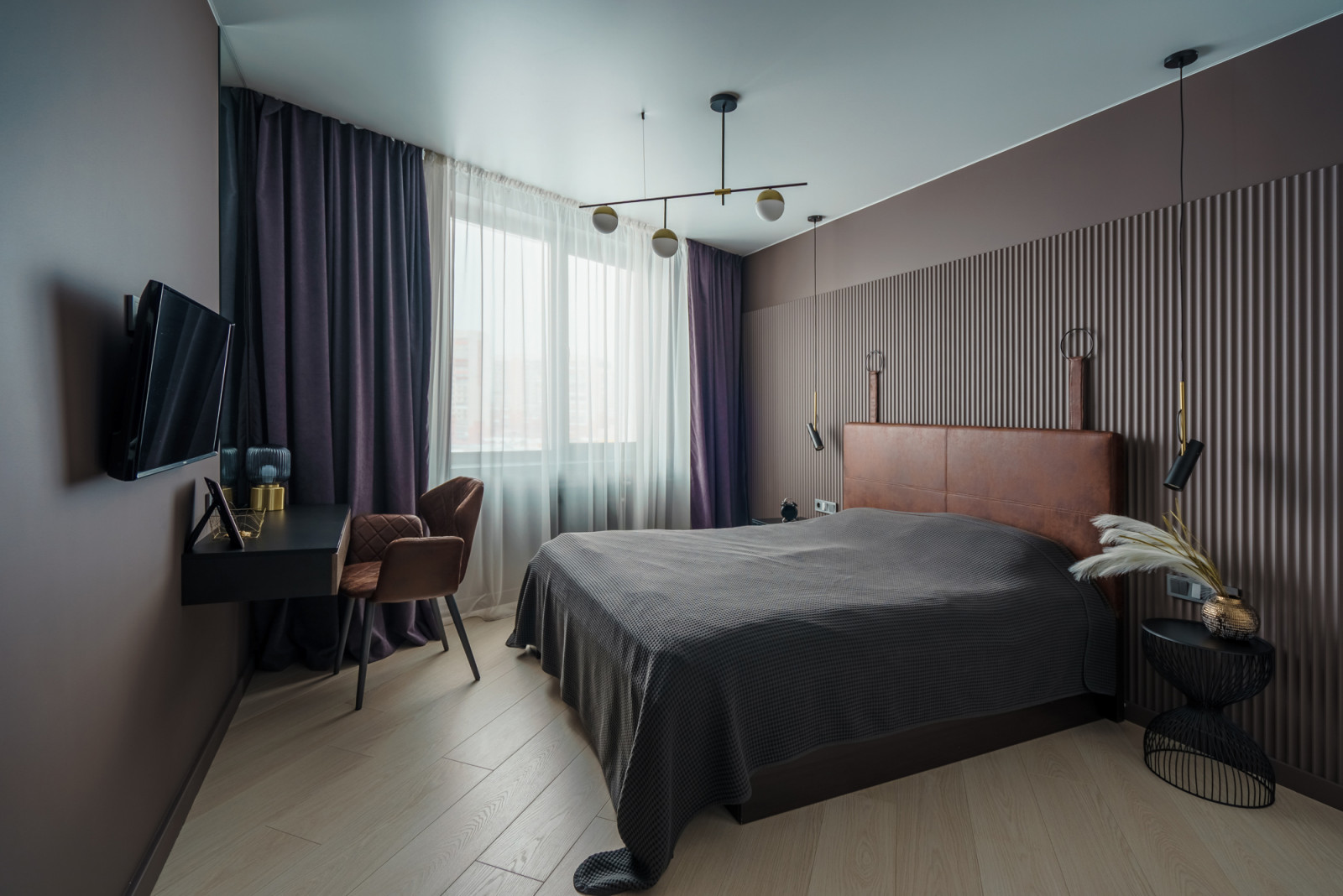 Темные акценты