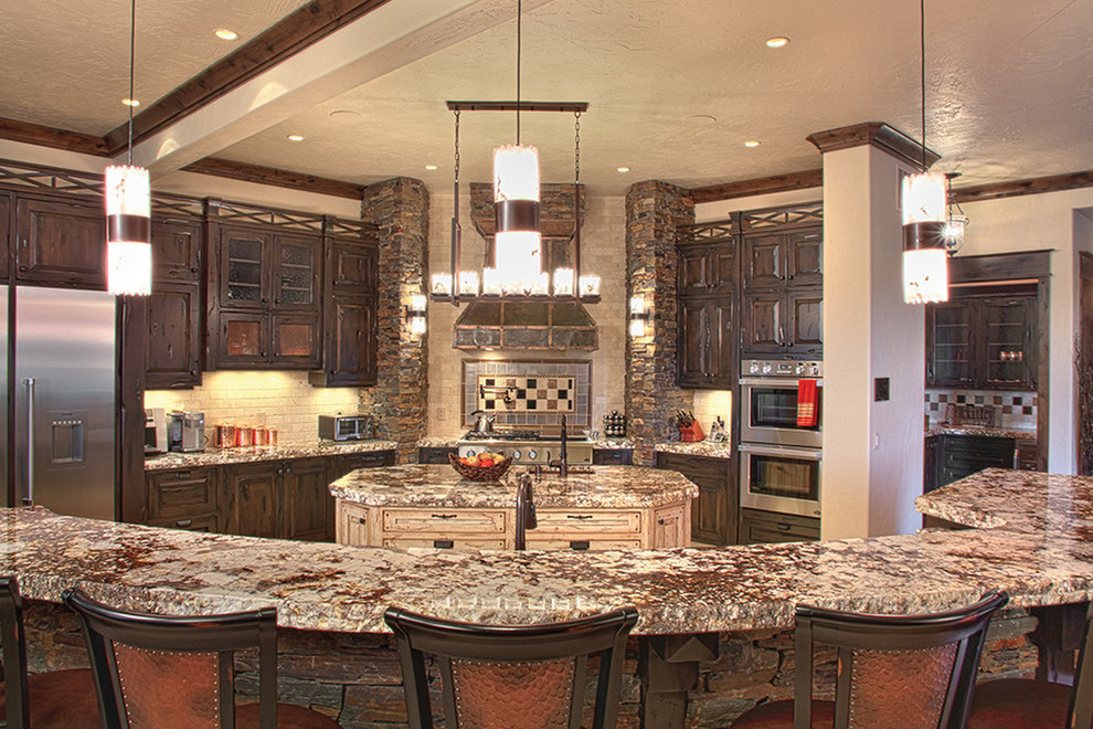 Kitchen - rustic kitchen idea in Seattle