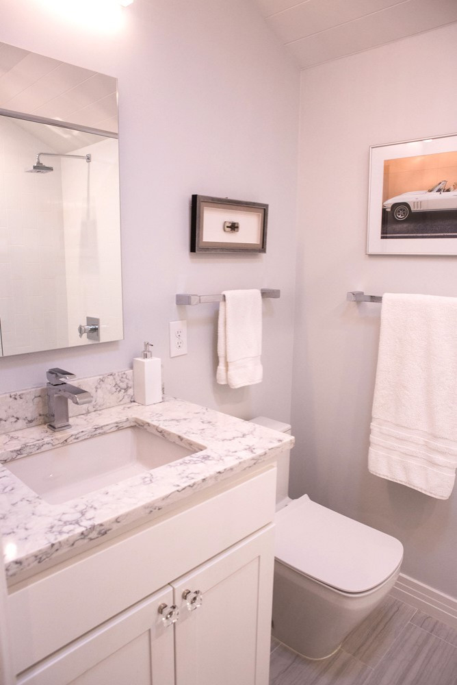 Lakewood Heights Kitchen and Bathroom and Living Room Remodel