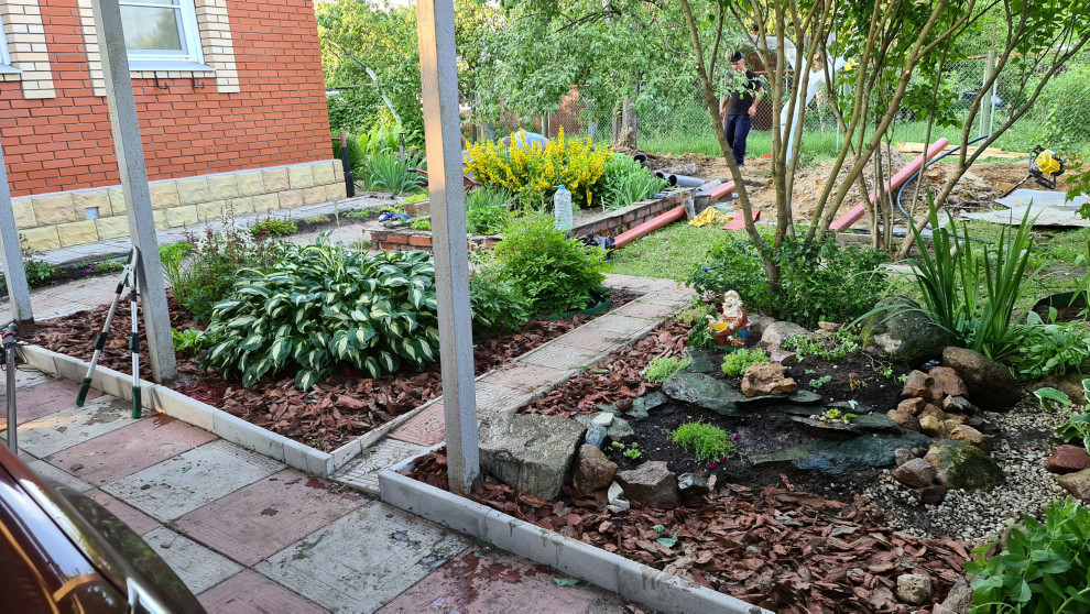 Посадка растений, озеленение