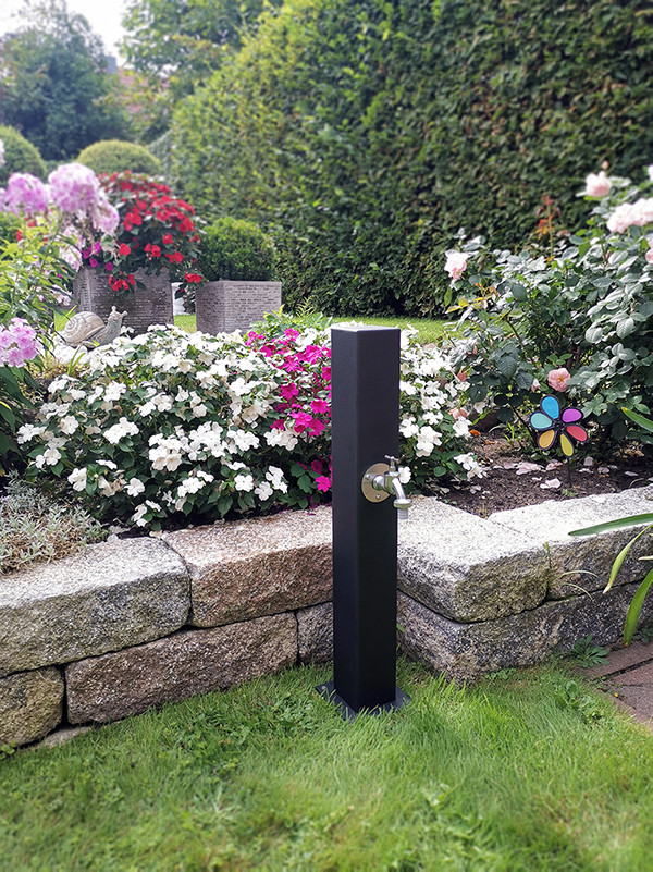 Wassersäule Modern Landscape Berlin by LiDeVo Houzz