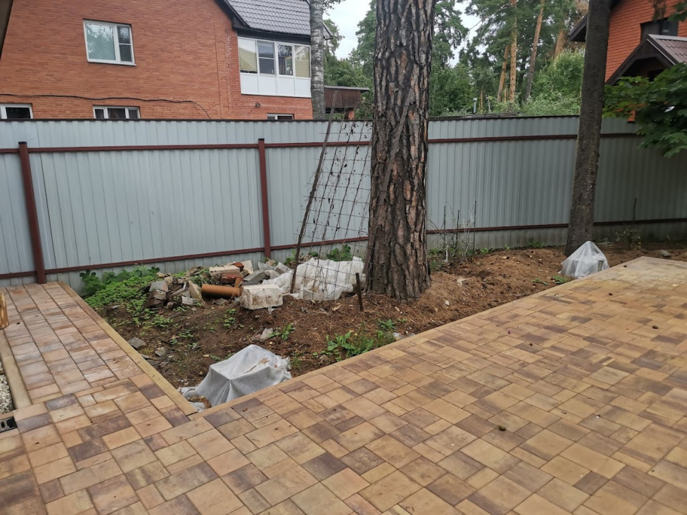 Реализация ландшафтного проекта на площади 300м2.