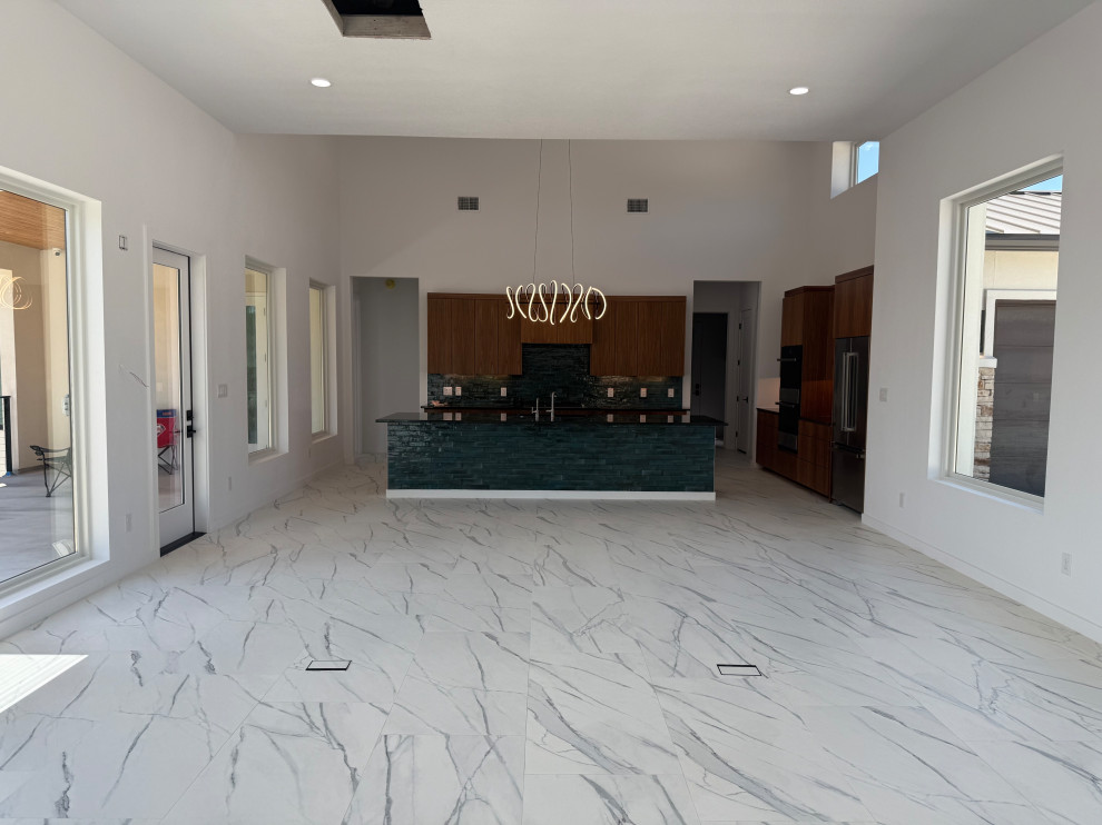 Canyons at Scenic Loop