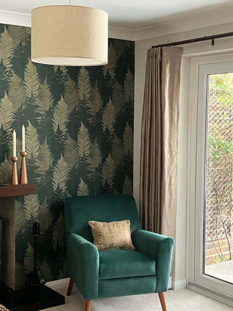 Overton Redecoration Project modern-vardagsrum