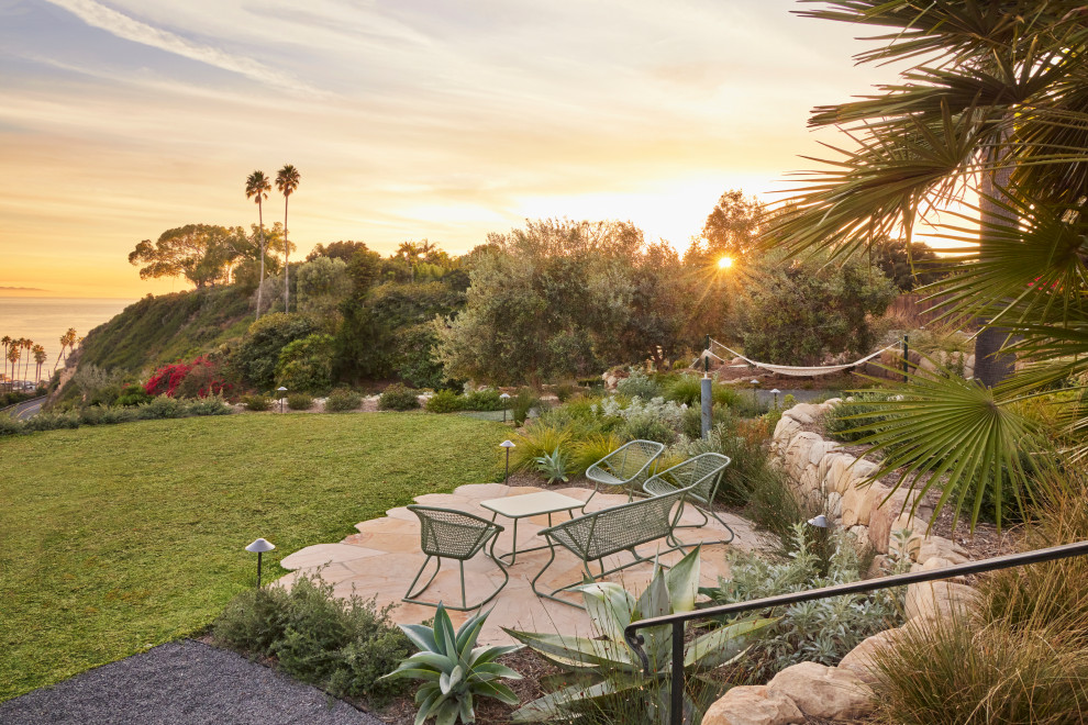 Example of a trendy patio design in Santa Barbara