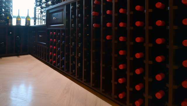 Wine cellar klassisch-modern-weinkeller