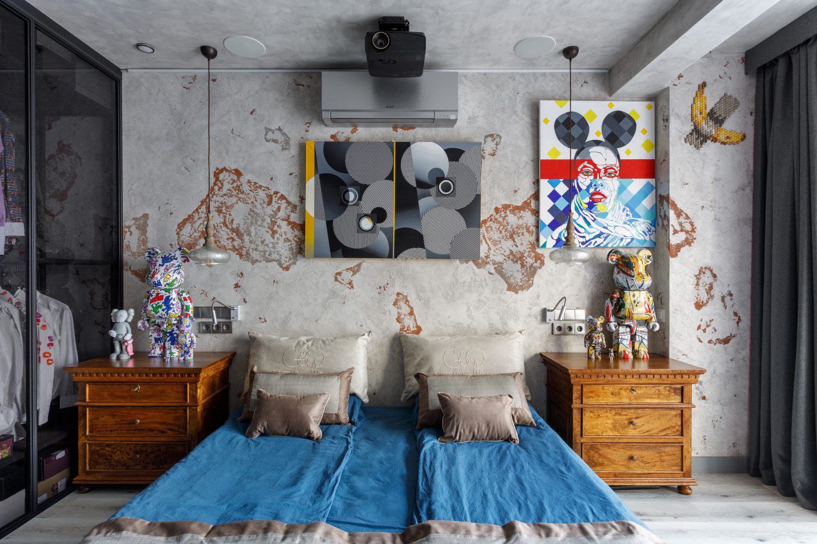 Яркий лофт для ценителя современного искусства