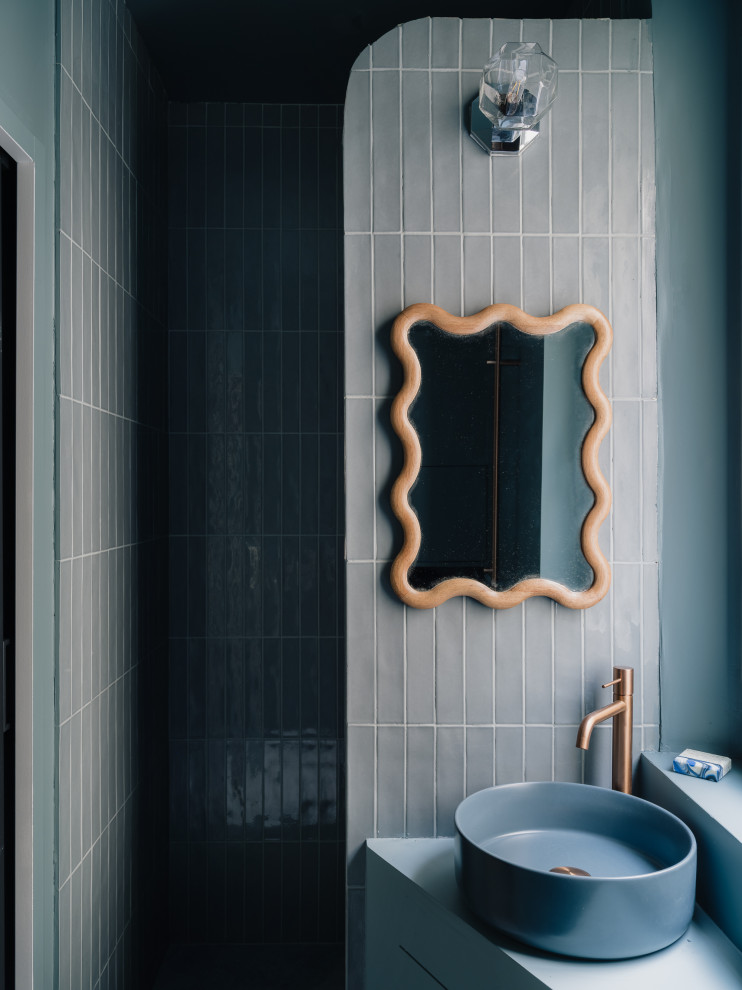 Bleu, ou comment transformer la rudesse en lumière