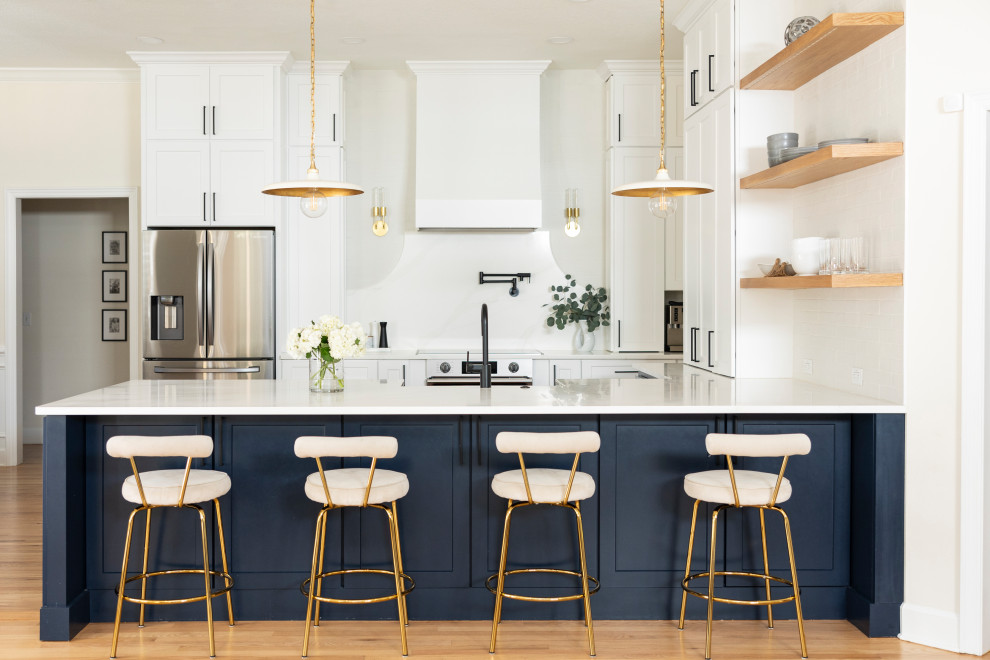 Inspiration for a transitional kitchen remodel in Orlando