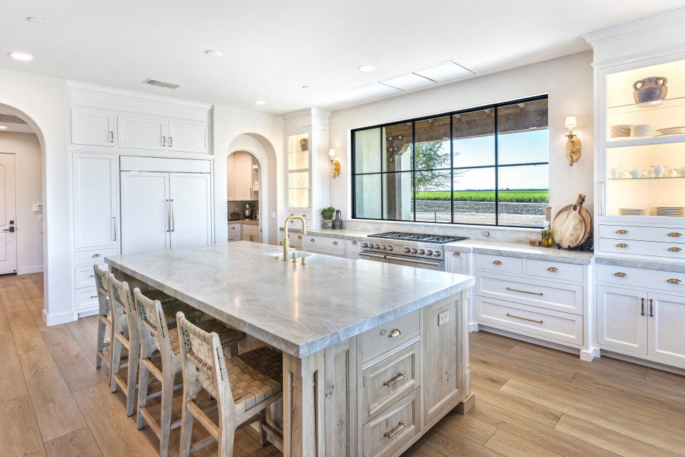 Kitchen Island and Great Room | Tuscan Farmhouse