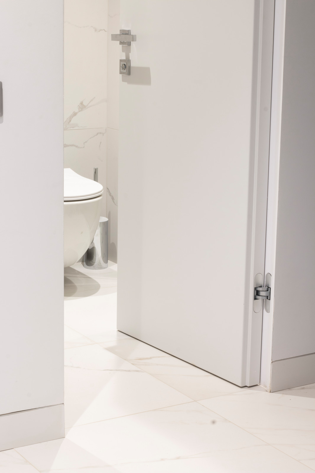 Двери Dorian в минималистичном проекте ЖК Soho + Noho @sohoplusnoho