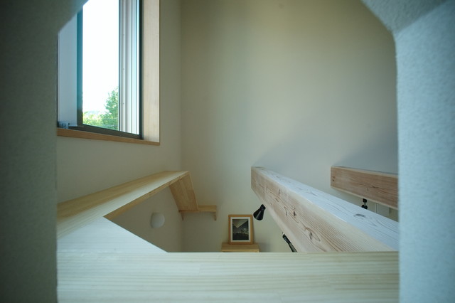 ねこと住むいえ contemporary-home-office