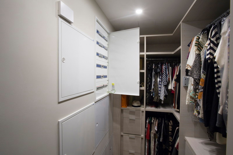 Трехэтажный дом